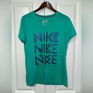 Nike Dri-Fit Loose Fit Just Do it V Neck Shirt M